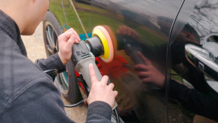 Useful Steps to Repair Scratches from Your Car Windscreen